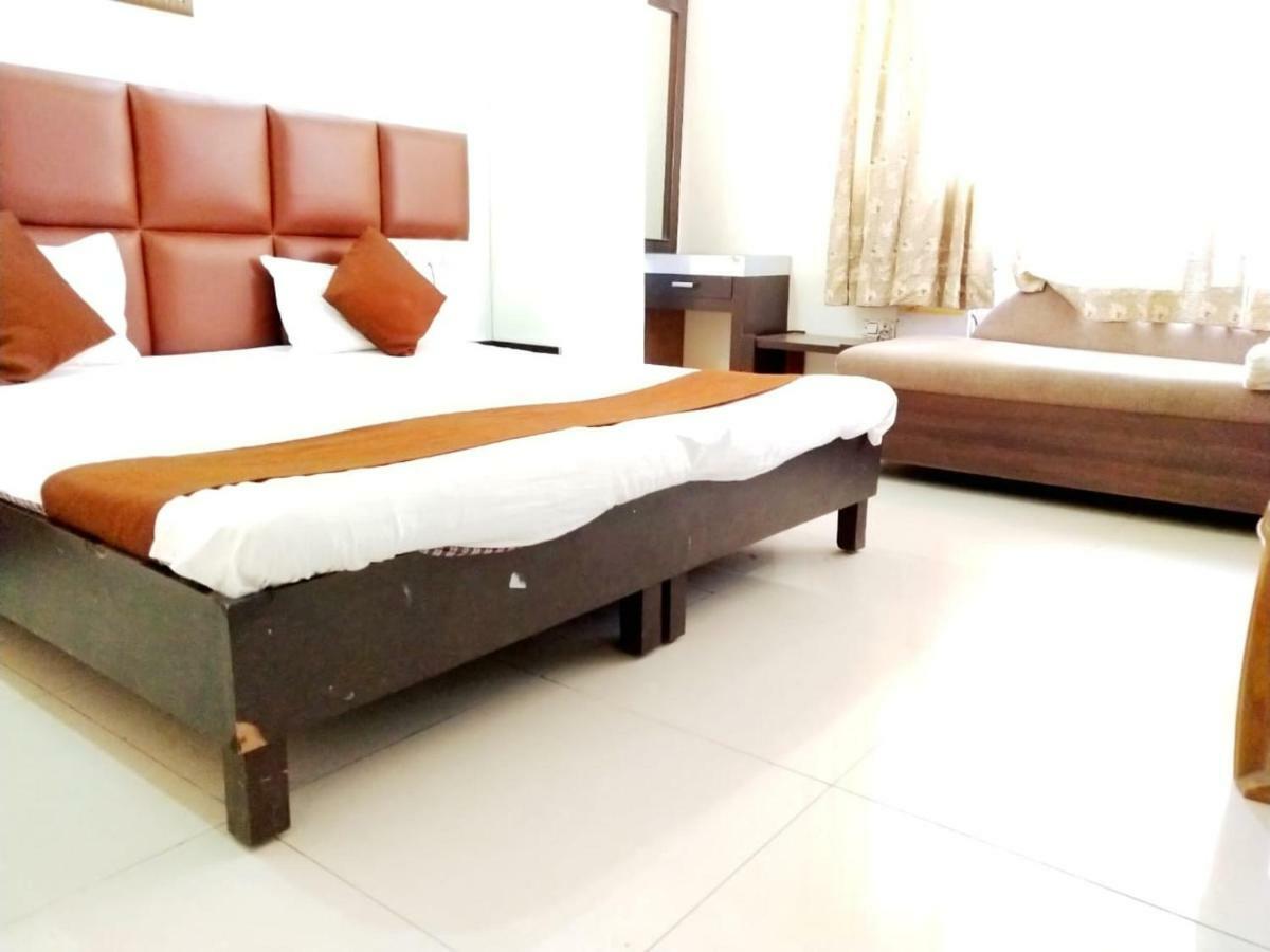 Sukhman International Hotel Near Amritsar Railway Station Экстерьер фото